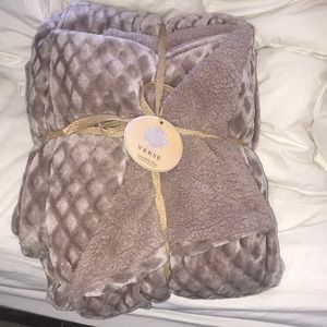 Verse blanket
